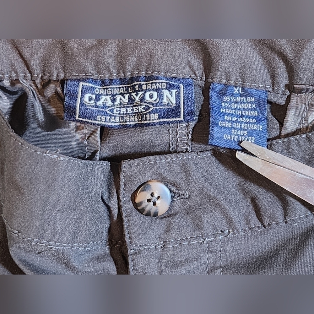 Canyon Creek Mens XL Gray Nylon Convertible Outdoor Pants Zip into Shorts - Picture 7 of 7